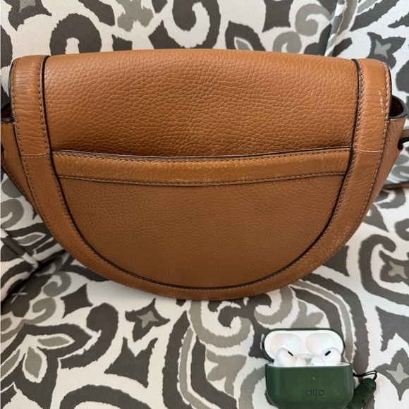 Tory Burch Brown Leather Crossbody Saddlebag. - Picture 6 of 7